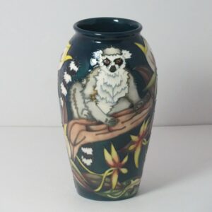 Lemur Vase (393/7)