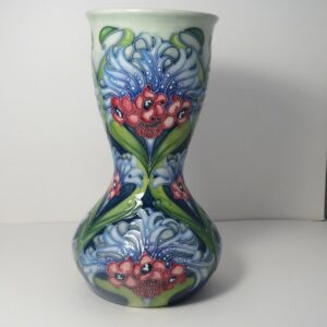 Florian Lilac Vase (304/10)