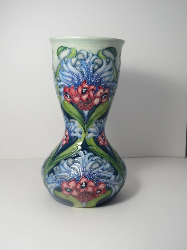Florian Lilac Vase (304/10)