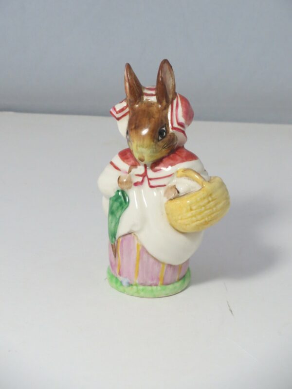 Mrs Rabbit BP6a