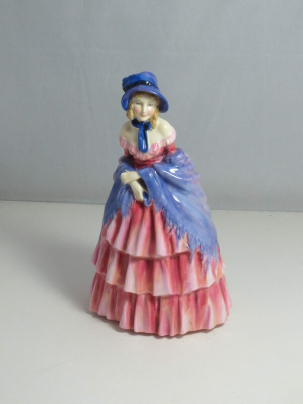 HN728 Victorian Lady