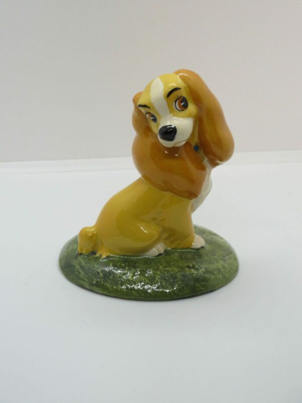 #2938 Royal Doulton "Lady"
