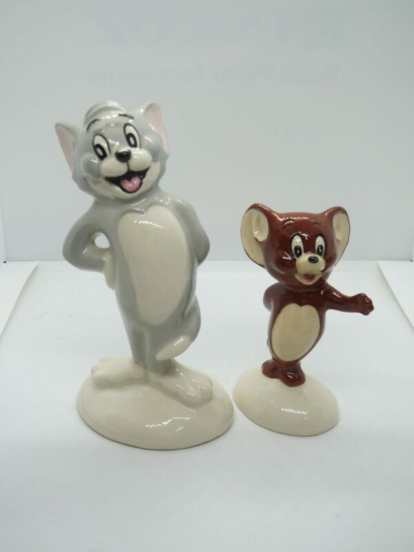 #3020  BESWICK TOM & JERRY (Models 3552 and 3549) Limited Edition of 2,000 only!