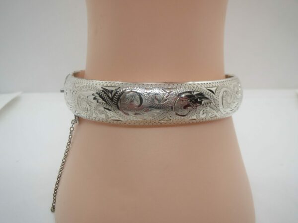 #3069 Sterling Silver Engraved Bangle