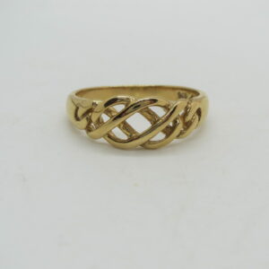 #3122 9ct Yellow Gold Celtic Design Ring
