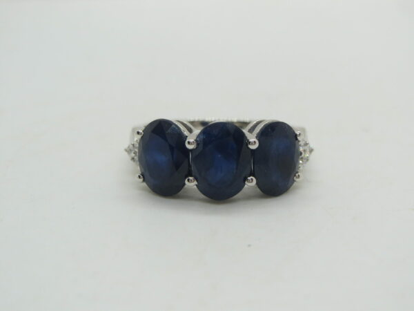 #3118 9ct White Gold Natural Sapphire & Diamond Ring (Value: $4,590.00)