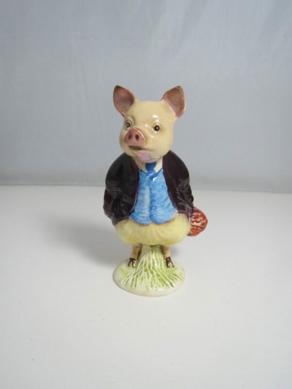 Pigling Bland (First Variation - Deep Maroon Jacket)