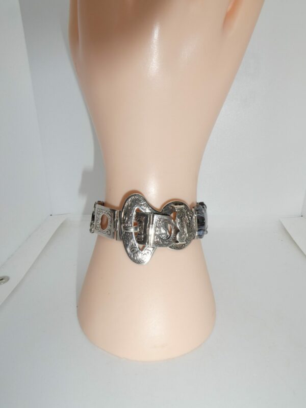#3336 ANTIQUE VICTORIAN SILVER SCOTTISH AGATE BELT & BUCKLE BRACELET (Approx 1870s)