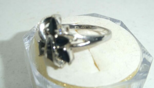 #3719 9ct White Gold Sapphire & Diamond Ring - Image 3