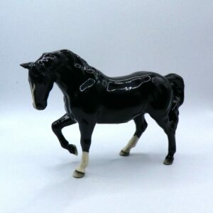 #3824 Beswick Stocky Jogging Mare (BCC 2005)