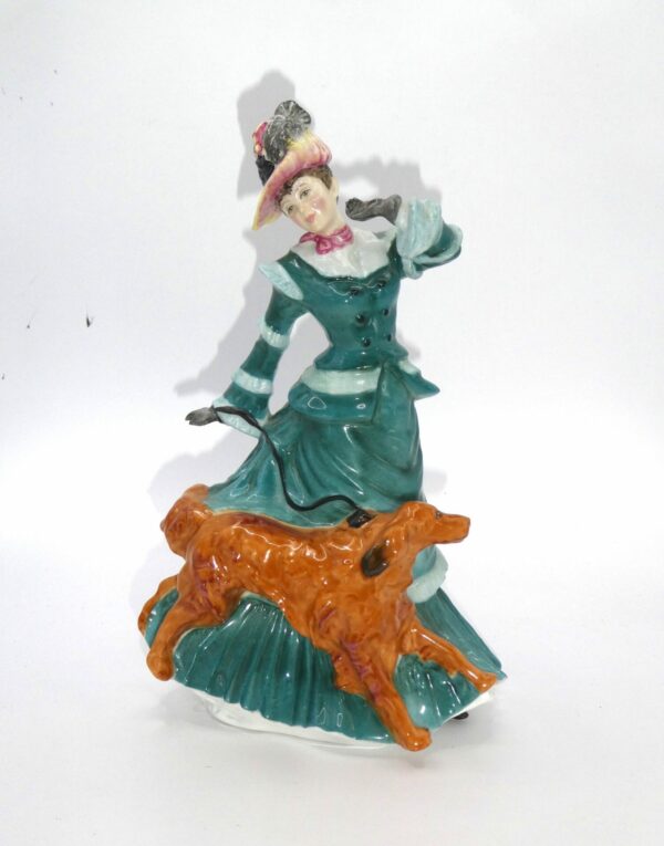 HN3621 Royal Doulton "Autumntime"