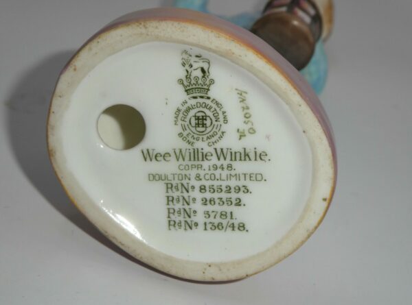 HN2050 Royal Doulton "Wee Willie Winkie" - Image 3