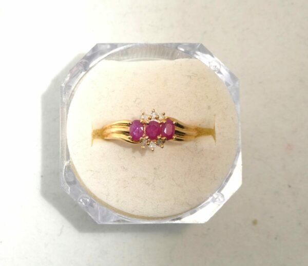 #3863 9ct Yellow Gold Ruby & Diamond Ring