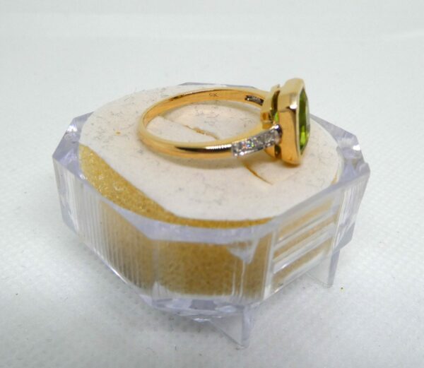 #3935 9ct Yellow Gold Peridot & Diamond Ring - Value: $2,890.00 - Image 3