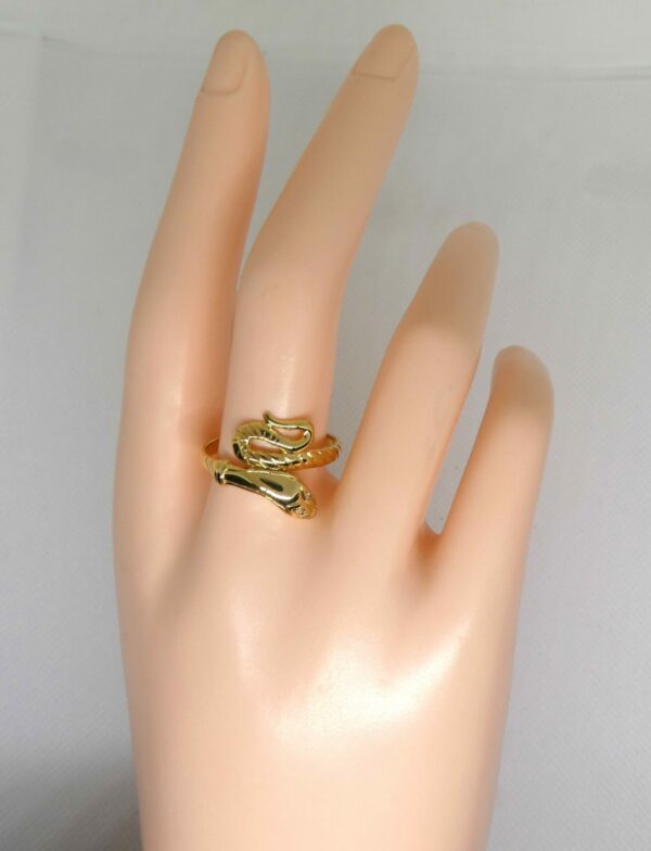 #3970 9ct Yellow Gold Diamond Snake Ring