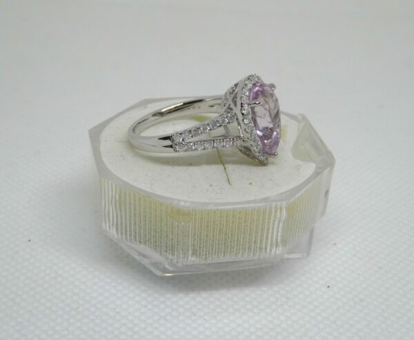 #3983 14ct White Gold Kunzite & Diamond Ring (Value: $10,250.00) - Image 3
