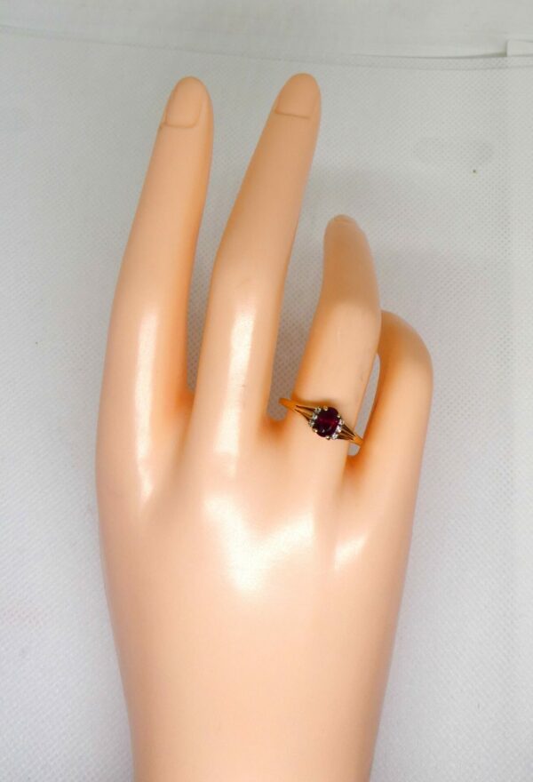 #3997 9ct Yellow Gold Ruby & Diamond Ring - Image 2