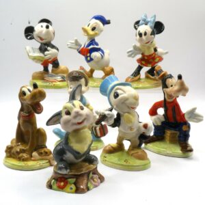 #3037 EXTREMELY RARE FULL SET OF BESWICK DISNEY CHARACTERS