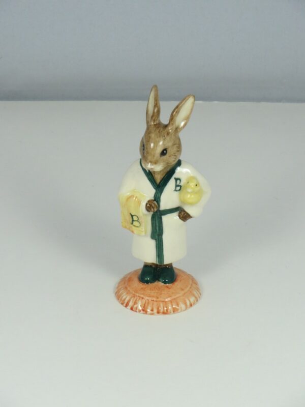 DB148  Bathtime Bunnykins