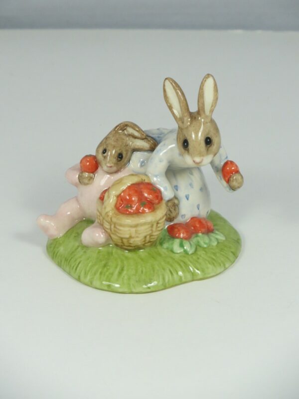 DB277 Strawberries Bunnykins