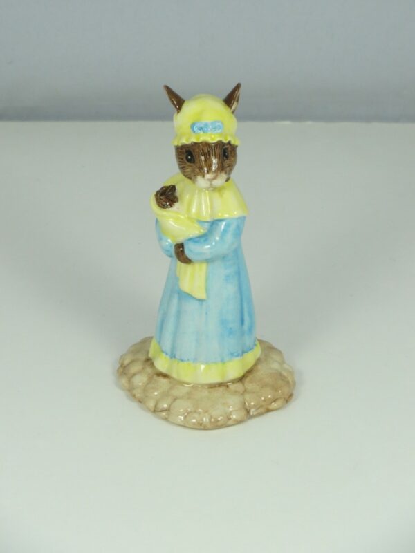 DB235  Judy Bunnykins
