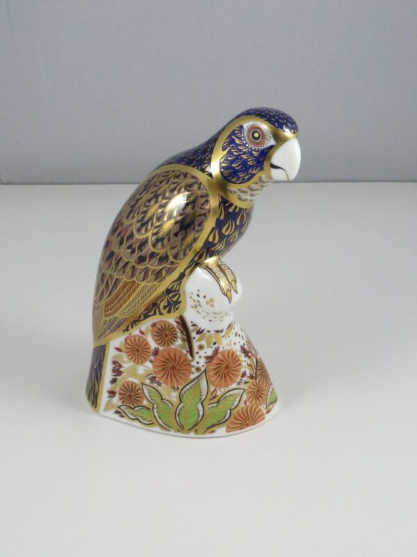 Paperweight Bronze-winged Parrot