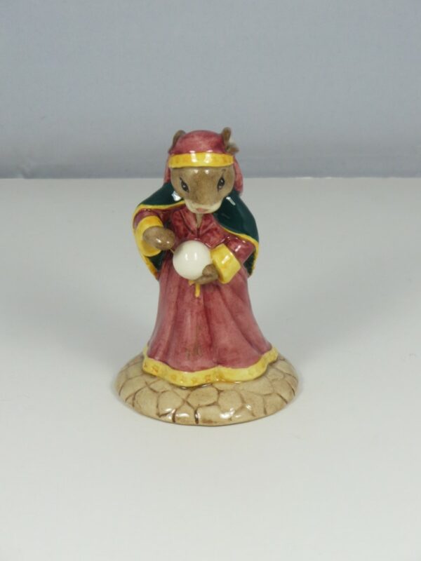 DB218  Fortune Teller Bunnykins